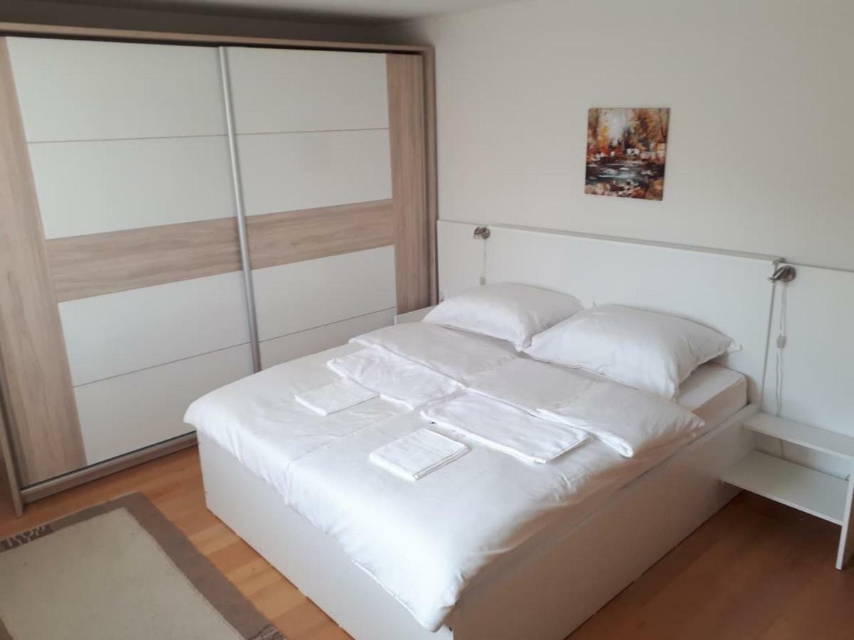 Our Way S Apartment With Airco And Own Garage Sarajevo Ngoại thất bức ảnh