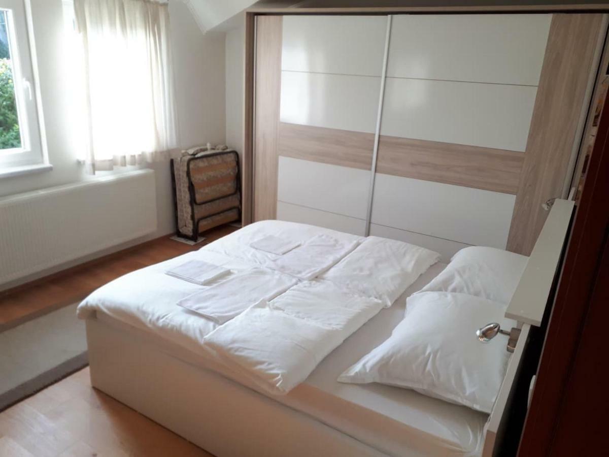 Our Way S Apartment With Airco And Own Garage Sarajevo Ngoại thất bức ảnh